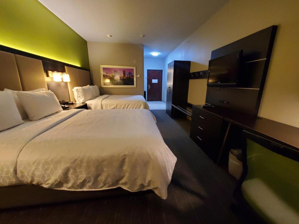 Holiday Inn Express Pearland By Ihg Bagian luar foto