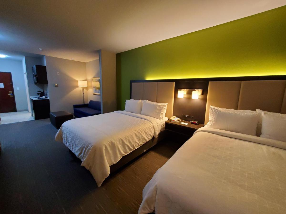 Holiday Inn Express Pearland By Ihg Bagian luar foto